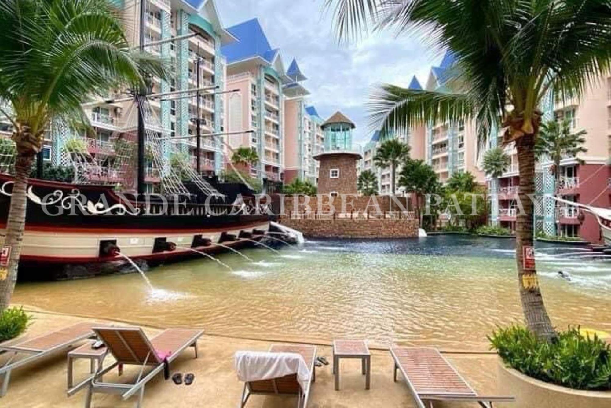 Отель Grande Caribbean Паттайя Экстерьер фото